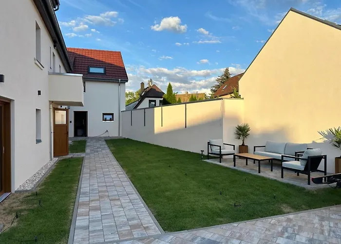 Paradise Apratment By Interhome * Leipzig